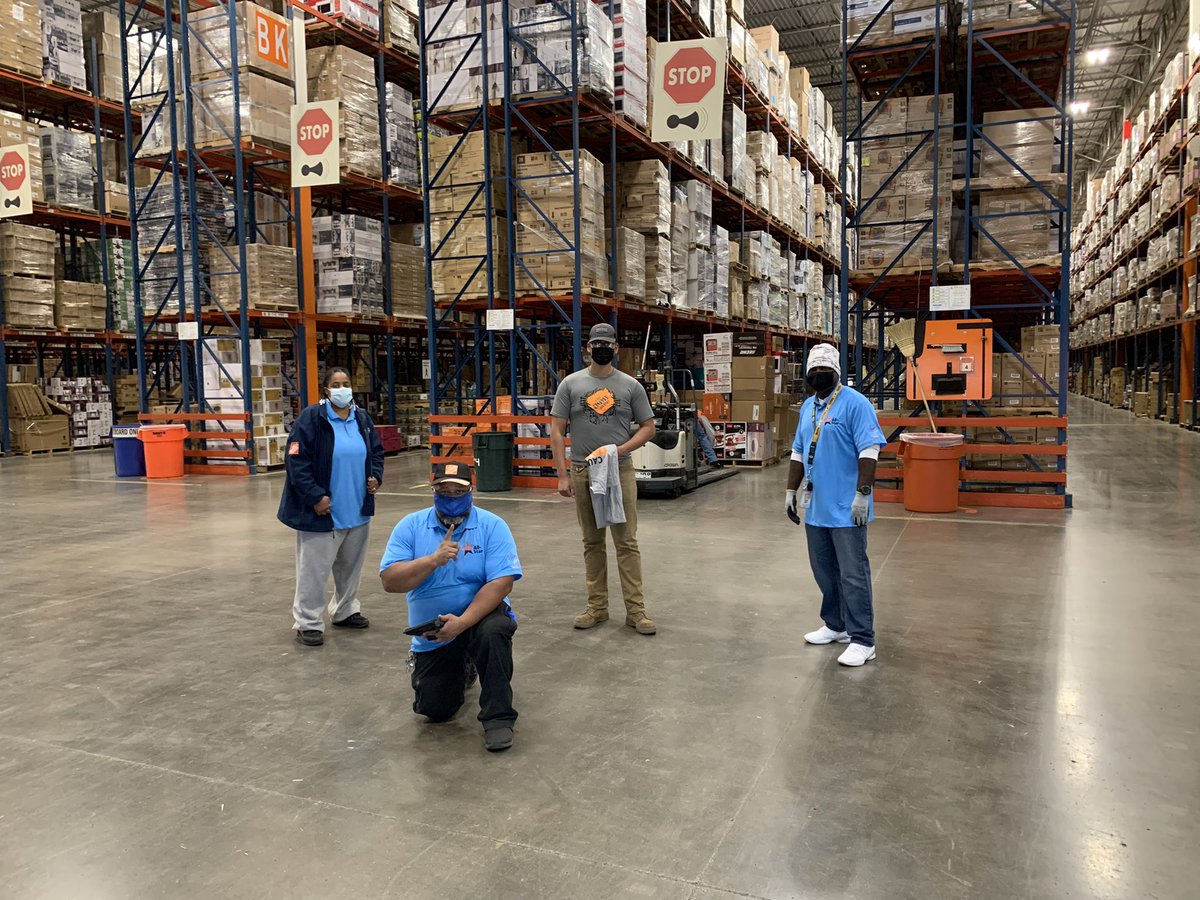 5752APM's tweet photo. Safety walk time with the InFocus team. Thank you Key 1 associate Francisco M. Key 2 associates Freddie M and Keemon W for working safe all the time. #Save@Home5752 https://t.co/wDKL63xbEH