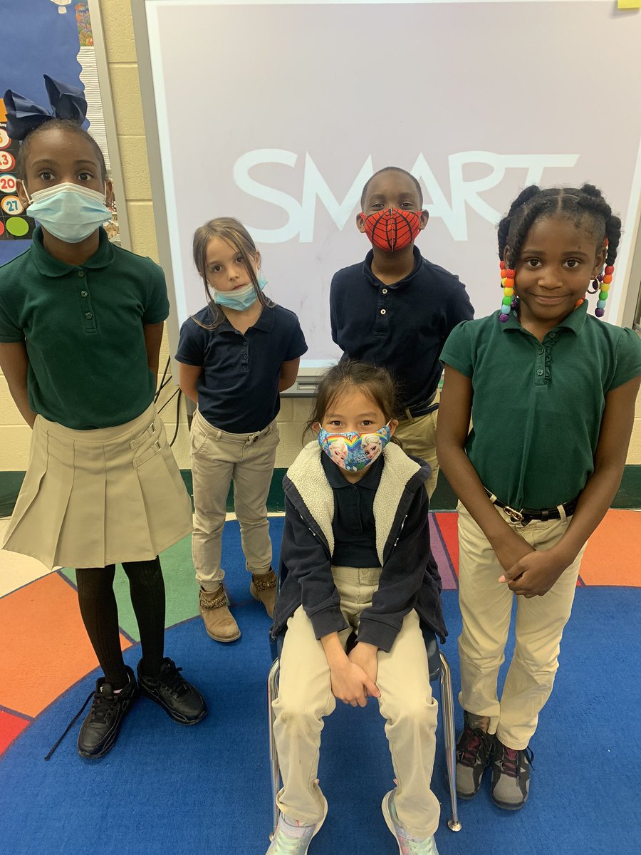 Congrats, Camiya, Arabella, Eddie, My’Liyah, and Han for working hard to make your 2nd quarter AR goals!@PrincipalERD  <a href="/DicksonTigers/">E.R. Dickson Tigers</a>
