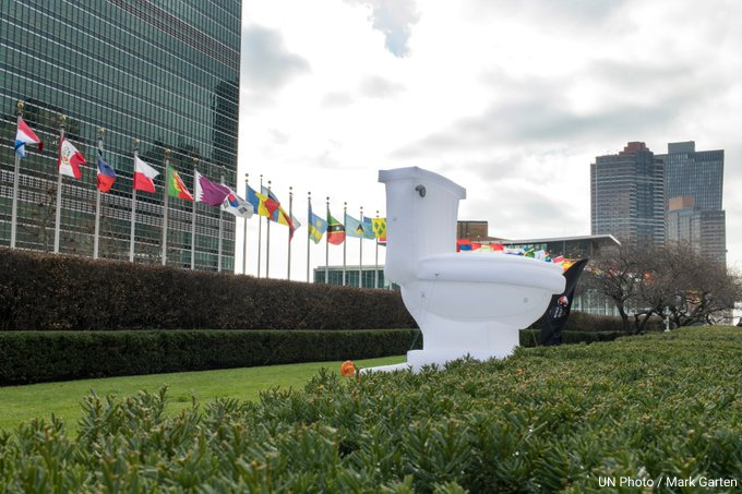 Everyone has the right to safe and hygienic sanitation services that provide privacy and ensure dignity.

On Friday's #WorldToiletDay, learn how YOU can take action to help tackle the global sanitation crisis. un.org/en/observances…