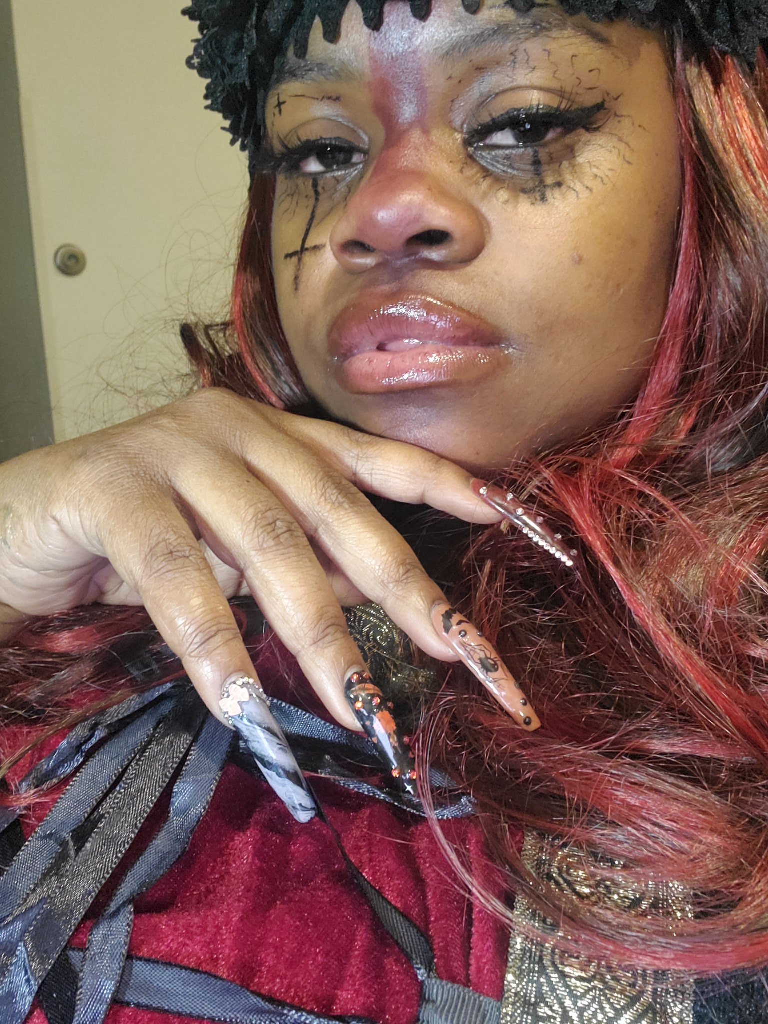 Why would you be afraid this Queen? She just wants to be pleased. https://t.co/wXeAHDN8pD https://t.co/Ot2o6kvcWR