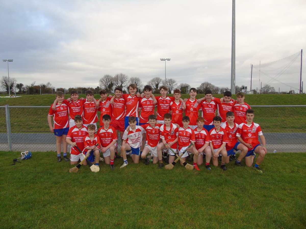 RosCoachingGAA's tweet photo. 2nd years from cbs Roscommon who attended yesterdays @ConnachtGAA Hurling blitz in @propearses GAA grounds. Representatives from @Tremane_GAA @AthleagueGaa @ORANGAA @StDominicsClub @RoscommonGaels #rosgaa #cbsgaa #cbshurling https://t.co/PW8RA8OW4T