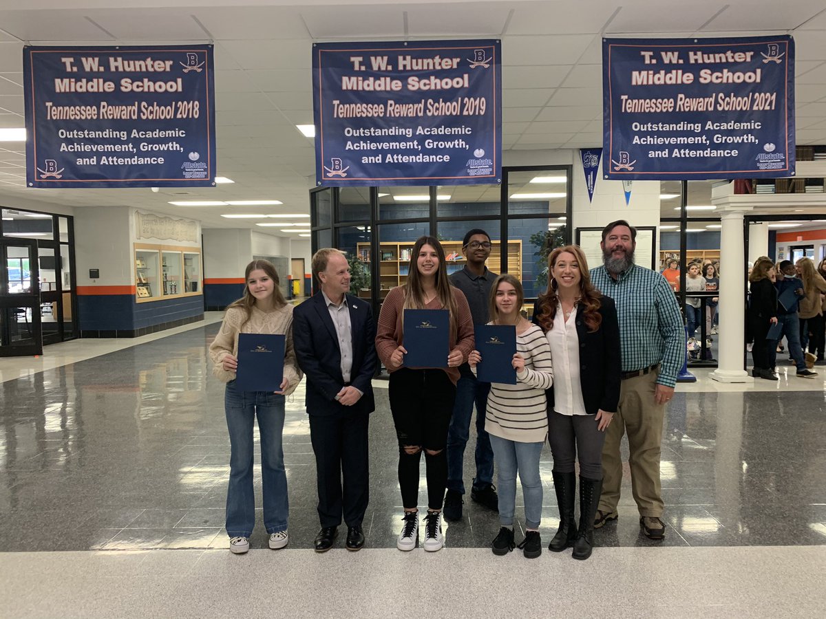 T. W. Hunter Middle School tweet media