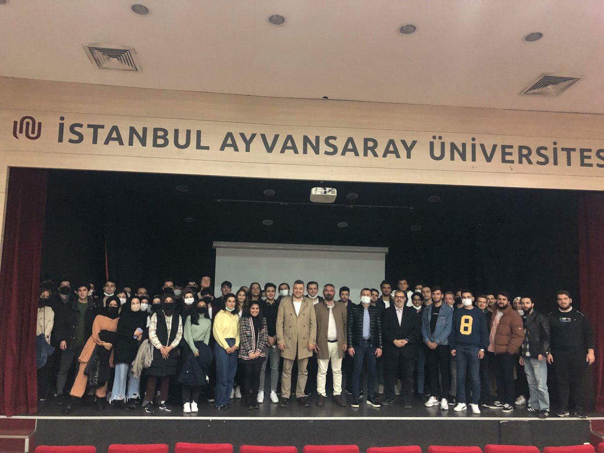 gramonitek's tweet photo. Gramoni Bilişim olarak Üniversiteler ile yürüttüğümüz "Erken Kuluçka Projesi" kapsamında Ayvansaray Üniversitesi Mühendislik Fakültesi öğrencileri ile yaptığımız 13.11.2021 tarihli etkinliğimizden kareler. https://t.co/cMFtB3i5JV