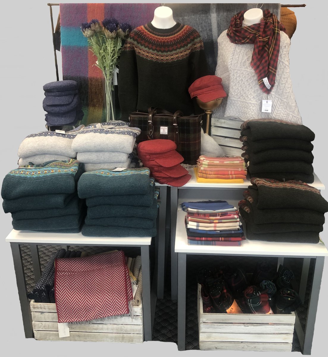 Burnett's and Struth tweet media