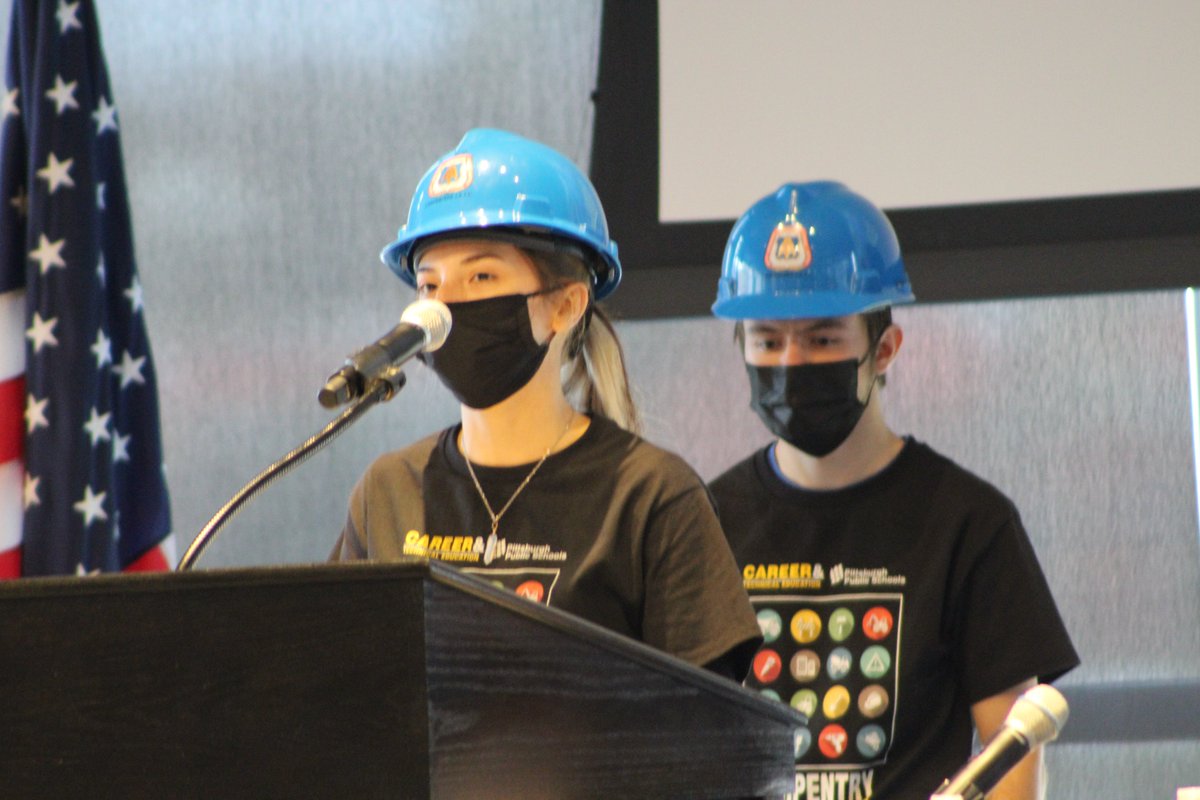 pps_cte's tweet image. CTE Carpentry Pre-Apprentices Ms. Madison Dalverny and Mr. Matthew Mars contributed the student perspective on this new opportunity during the CTE Pre-Apprenticeship Kick-Off event. #WorkforceinPA #NAW2021
