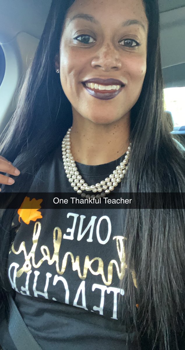 Quin_Tate's tweet image. 🗣One more day and it’s Thanksgiving Break 🦃 I’m “One Thankful Teacher” @MsBryant19 my shirt is still CUTE🖤 There’s so much to be Thankful for🙌🏽 #Teacher #TransitionCoordinator #FCPS #21-22SY