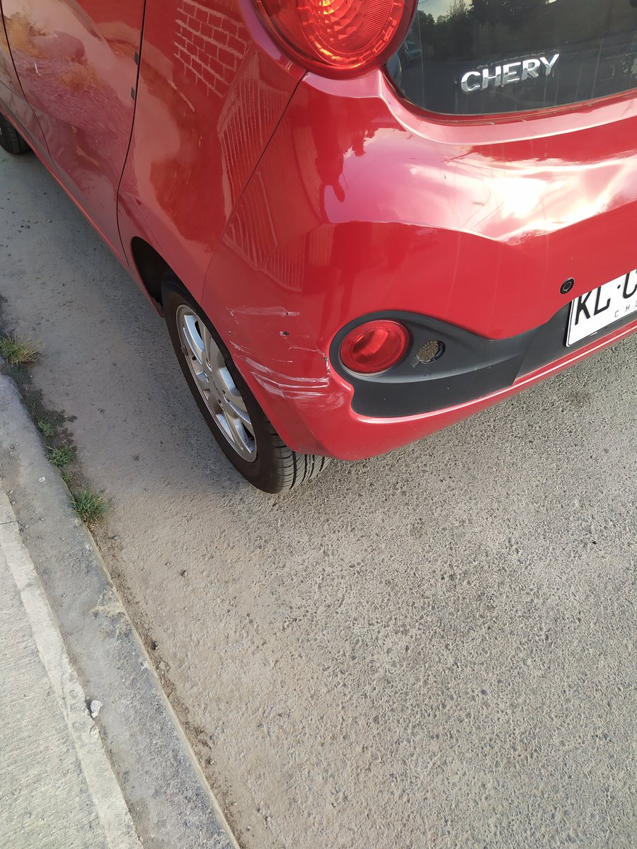 punanco1's tweet photo. @imvalenzuela Hoy 18/11/2021 después de mi trabajo a las 18:52 hrs Me chocó un auto RPC seguridad dándose a la fuga no es un auto de alta gama como los que maneja la alcaldesa de colina y sus vecinos, pero me costó bastante comprarlo, ahora quien responde??
El abuso de poder no es el camino. https://t.co/lReQHqL3GT