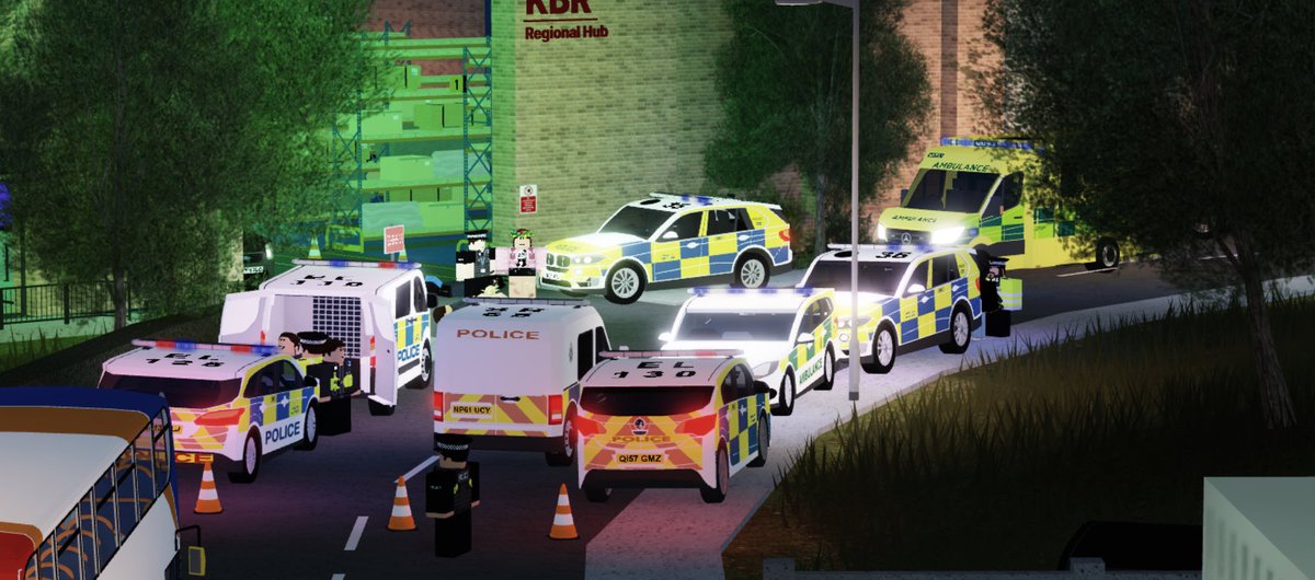 PC747_RSW's tweet photo. Full force tonight !!

Been one of the craziest shifts I’ve ever had to deal with since Cambs has rejoined tonight plenty of interesting calls including this illegal rave taking police made 8 arrests in the end busy night in the cells 

#T452 https://t.co/TATDiWYzzK