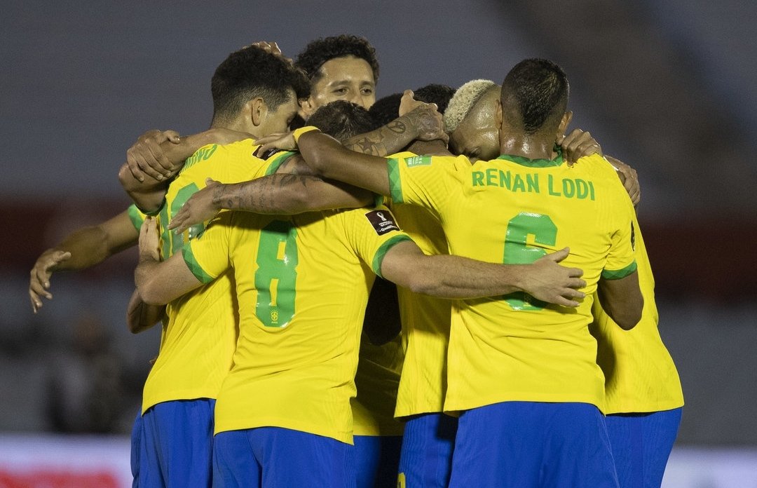 Joga Bonito IT4 (@jogabonitoit4) on Twitter photo ๐ 6ยฐ Giornata <a href="/VPLItaly/">VPL Italy ๐ฎ๐น</a> | Girone 1
๐ <a href="/ps5_tp/">TpKamelotPS5</a>
โ
3-0
๐โฝ <a href="/Ita_F_Totti10/">IT4_TOTTI๐</a>
โฝ @IT4_Insigne
โฝ <a href="/fabio8695/">IT4_Cruijff</a>
๐ <a href="/Libano_993/">edomust</a>
๐ <a href="/w4de1992_/">w4de92</a>
GG๐
#ForzaJoga #ProClubItalia ๐ 6ยฐ Giornata <a href="/VPLItaly/">VPL Italy ๐ฎ๐น</a> | Girone 1
๐ <a href="/ps5_tp/">TpKamelotPS5</a>
โ
3-0
๐โฝ <a href="/Ita_F_Totti10/">IT4_TOTTI๐</a>
โฝ @IT4_Insigne
โฝ <a href="/fabio8695/">IT4_Cruijff</a>
๐ <a href="/Libano_993/">edomust</a>
๐ <a href="/w4de1992_/">w4de92</a>
GG๐
#ForzaJoga #ProClubItalia