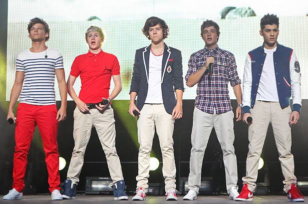 yourebestever's tweet image. Ten years ago today, One Direction released their 1st album called Up All Night, which led to the boys' 1st tour. Time to celebrate this important date!🥳🎊🎊🎊
#10YearsOfUpAllNight #11YearsOfOneDirection #11YearsOf1D
#OneDirection