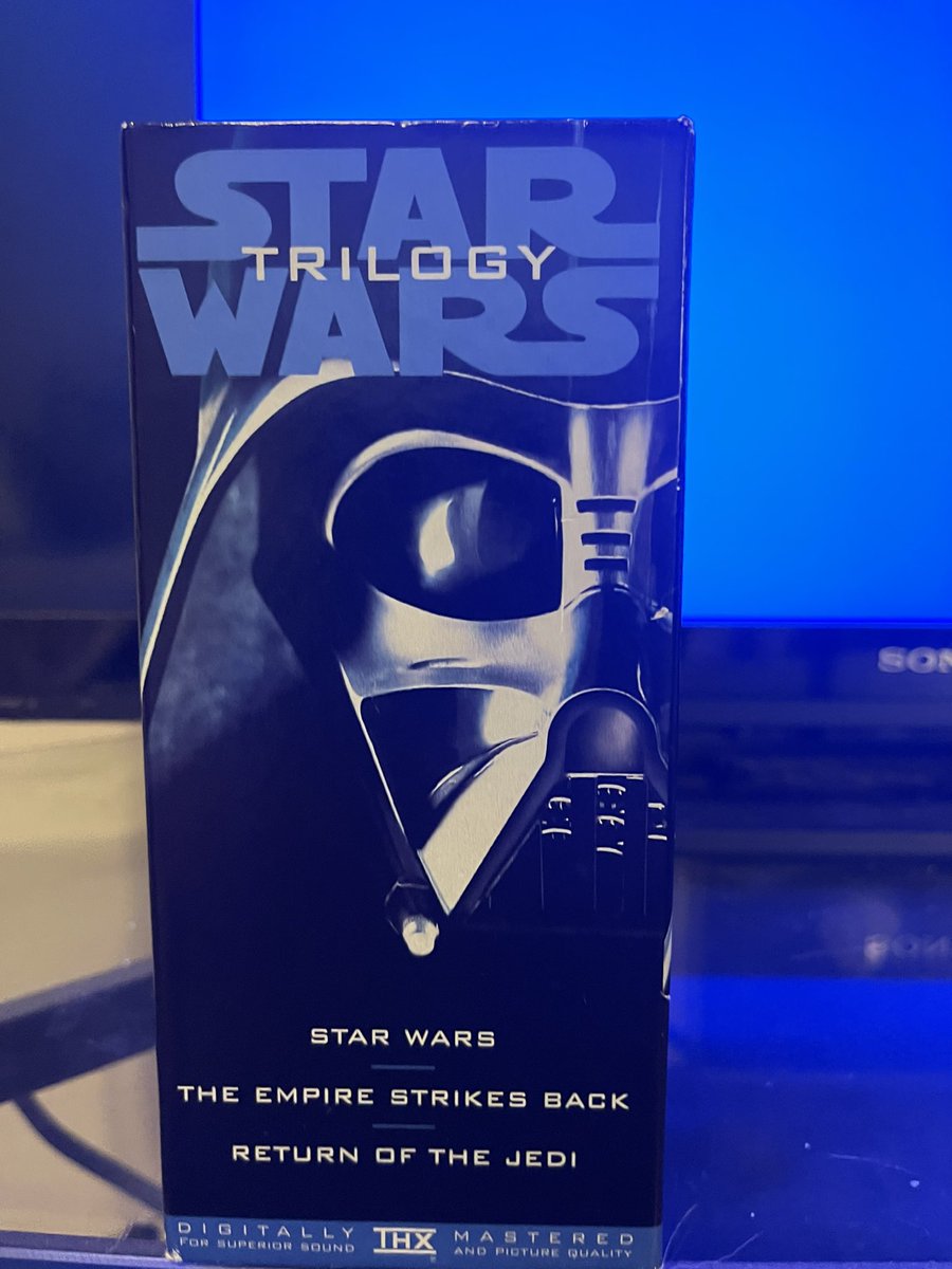 Armor_10's tweet photo. Yes!!
Look at what I just found in a box at my Momโs house.
One Magnavox Classic 4 head VCR.
One copy of the Non #StarWars Special Edition on VHS!!
#Classic #WhatImDoingToday
#ShitYouFindBoxedUpAtYourMomsHouse https://t.co/sFrZ6uOe3c