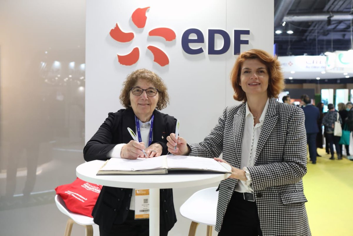 salaun_gaelle's tweet photo. [#SMCL]✍ @EDFofficiel #CommerceIDF est fier d'avoir renouvelé ce jour sa convention de partenariat avec le #CCAS de @Villierssmarne 
Réussir la #transitionenergetique c'est n'oublier personne.
#Solidarité #Responsabilité #Inclusion
@antoine_tobia https://t.co/jinH8rJMQu