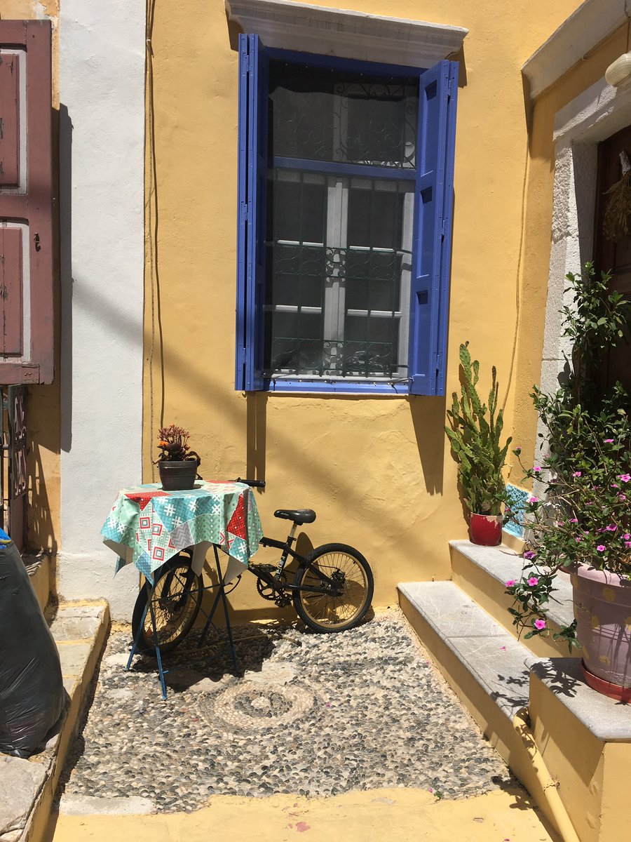 BeyondBex's tweet photo. Beavering away at the #RoughGuides to #Greece updates for release 2022.
#RGOnTheRoad.
This is one #Greekisland you’ll find in the book - and should visit: Symi. @VisitGreecegr @RoughGuides https://t.co/RlV0ptm8j4