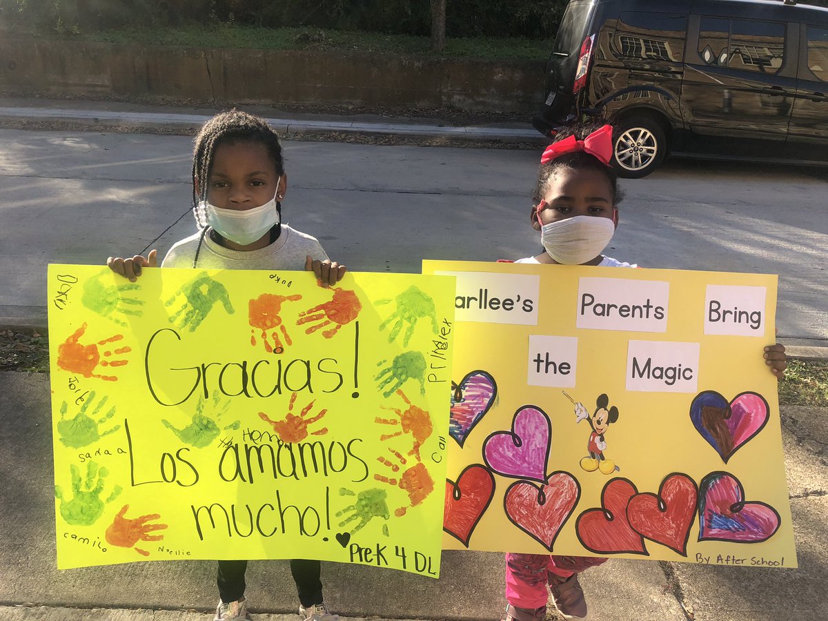 HARLLEEDISD's tweet photo. We ❤️our Hawk Families! #NationalParentalInvolvementDay https://t.co/lcNYNwc2J2