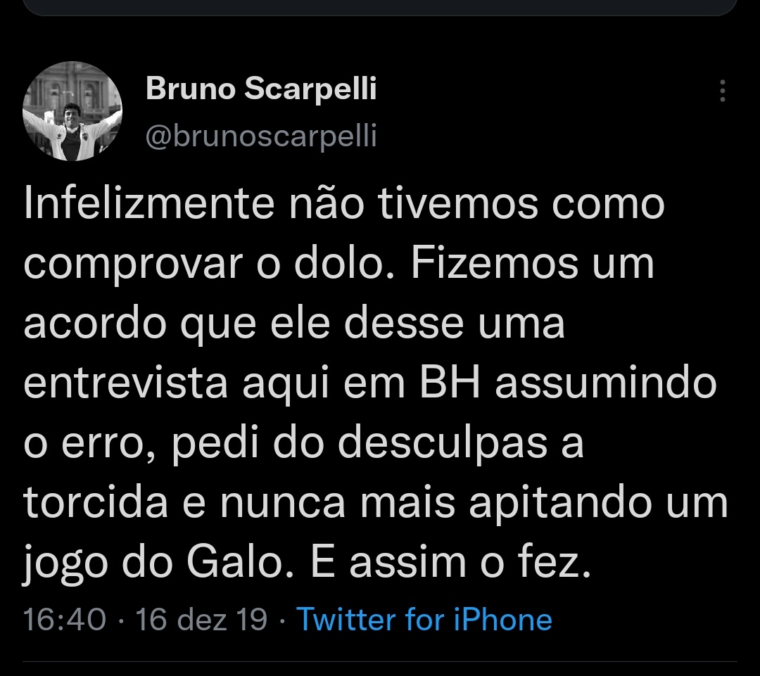FutebolBoomers's tweet photo. Simplesmente o Homem que PROCESSOU o juiz depois que ele roubou o time dele

QUE HISTÓRIA FODA!!! https://t.co/MDVWIwhr5n