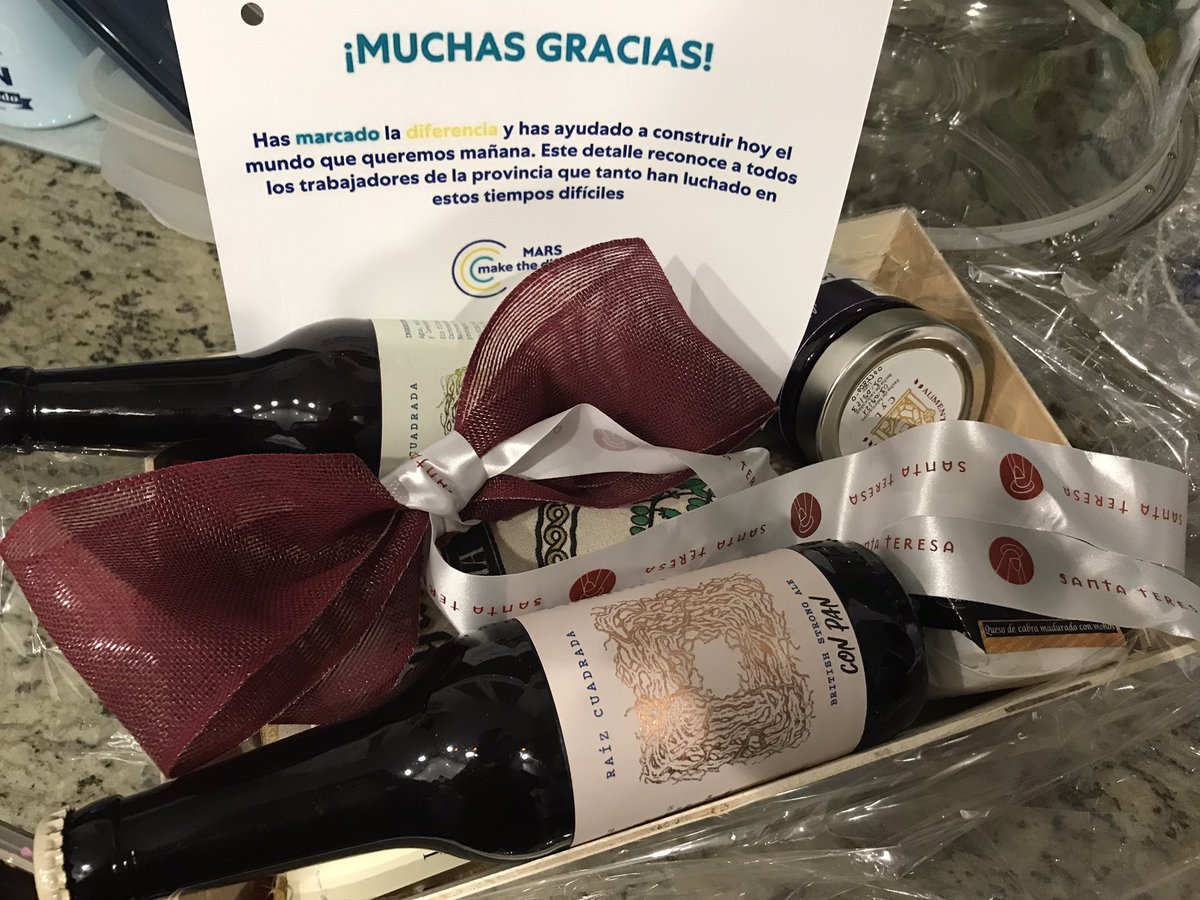 javimagallo's tweet photo. @isaresina @productosdavila todo queda en casa https://t.co/KKfeD7u32T