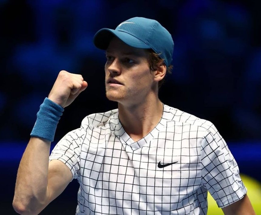 f1Xgiu's tweet photo. 20 anni, solo applausi.
#Sinner #ATPFinals https://t.co/HWiNBLADSq