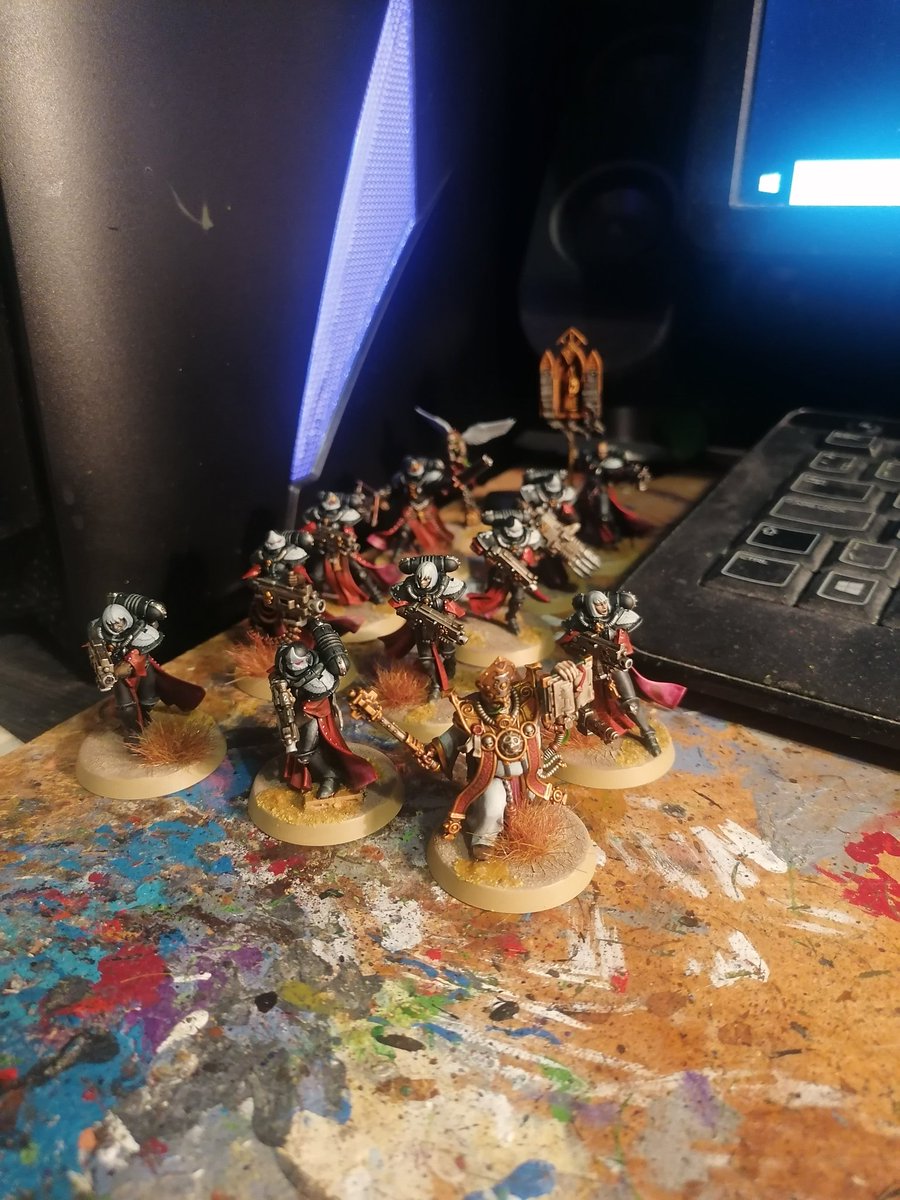 timus666's tweet image. Battle Pope and Gun Nuns