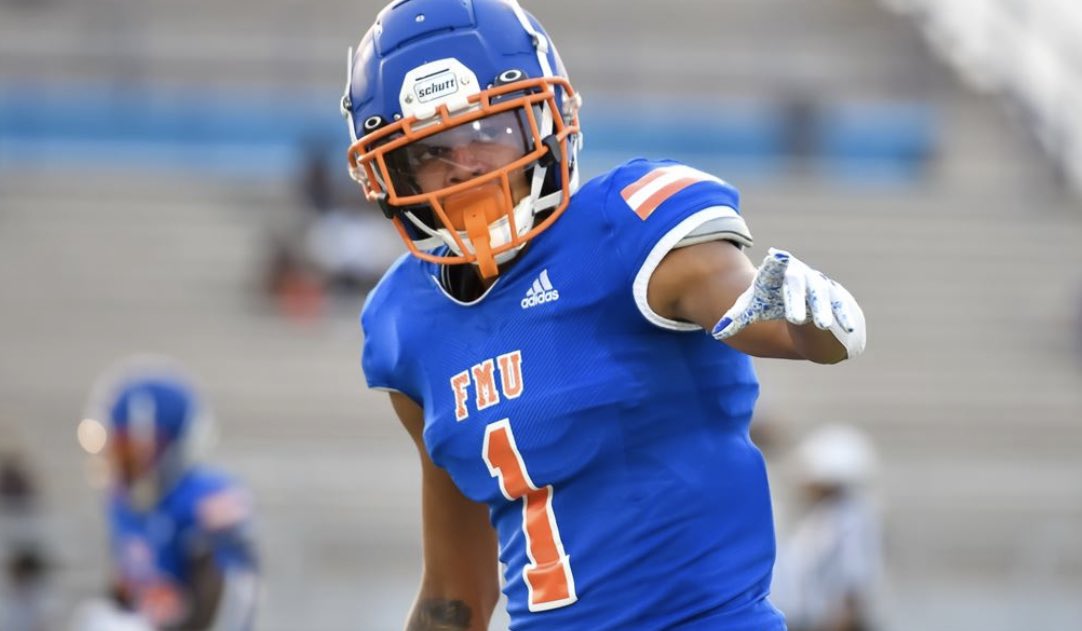 JordanSmith7_'s tweet photo. FMU Offered 🧡…Thank you GOD more to come 🙏🏾 ! @mikejones10 @LBcoach26 https://t.co/tOVKj8bELF