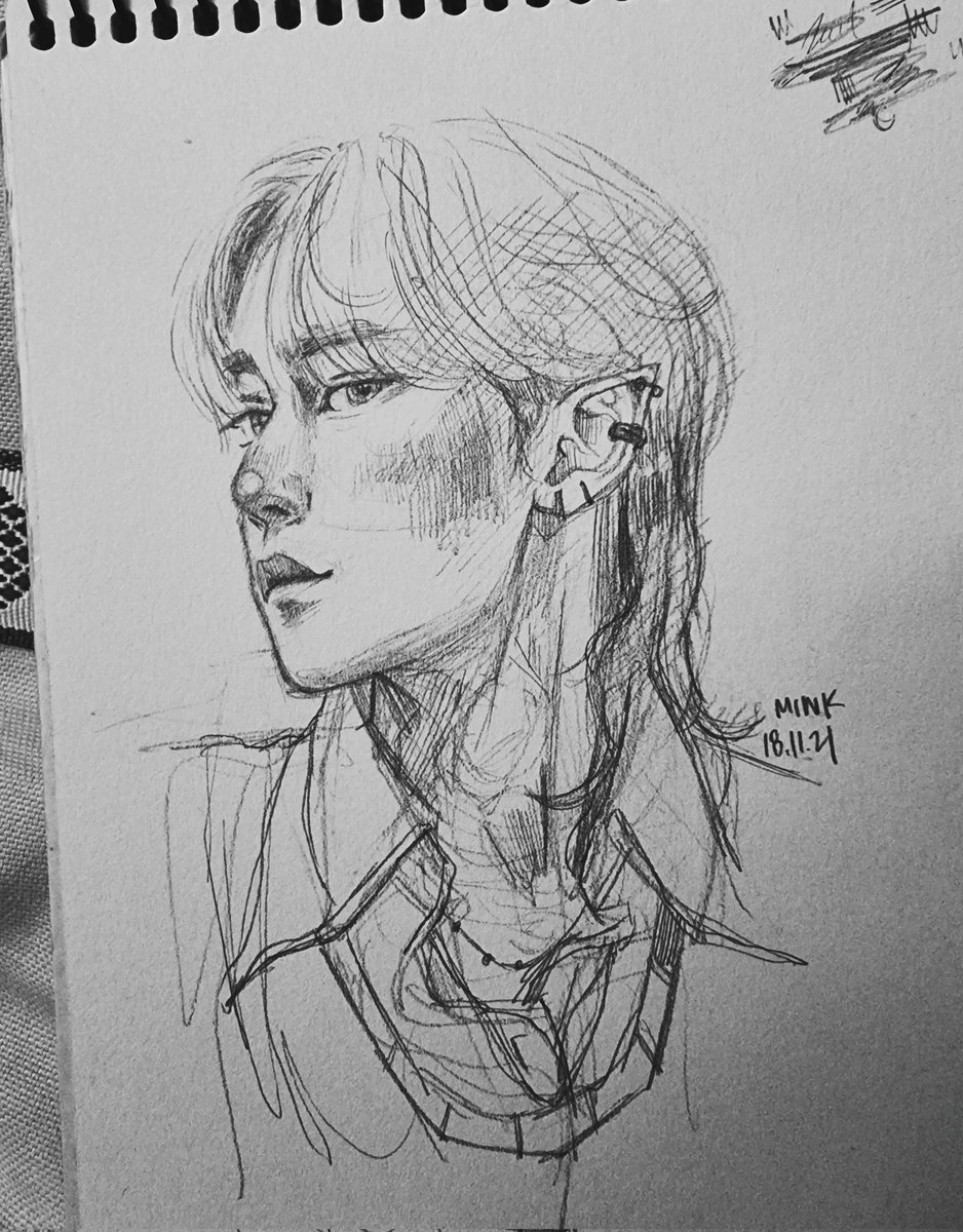 I got carried away and made an elf version for this ✍🏼✍🏼 https://t.co/m2ODSCW5UR 