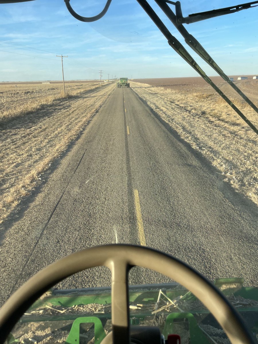 glm_farms's tweet photo. #harvest21 is in the books. Heading them back to the barn to be cleaned up in the next few days. #sorghum ended up making pretty good! https://t.co/FH6b9LUtva