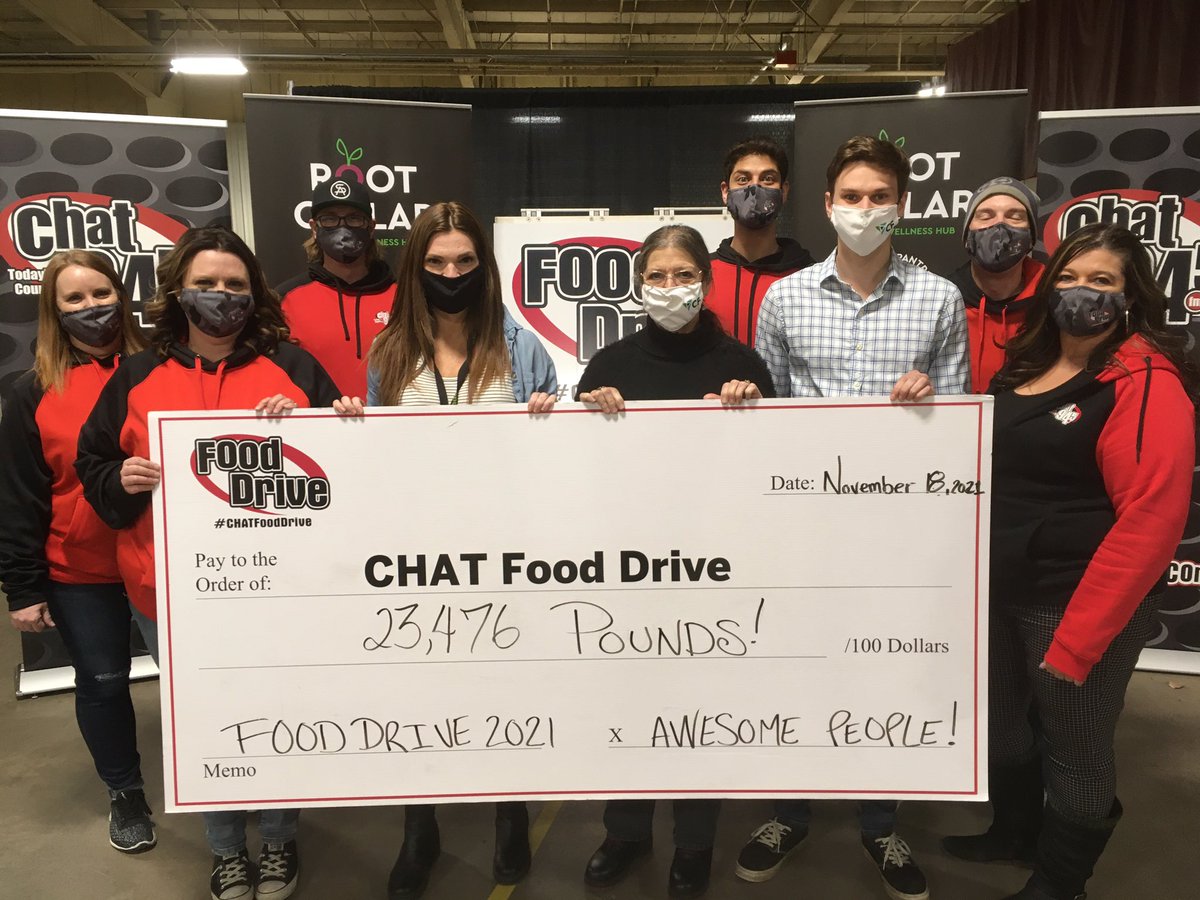 wild945country's tweet photo. 🚨 Huge Donation Alert! 🚨
@CFIndustries with an incredible 23,476 pound donation to #chatfooddrive! THX to your managers, staff, & partners!
Donations big & small accepted at the Cypress Centre until 6PM!
#medhat | @MHFoodBank https://t.co/8hTUzCOD0I
