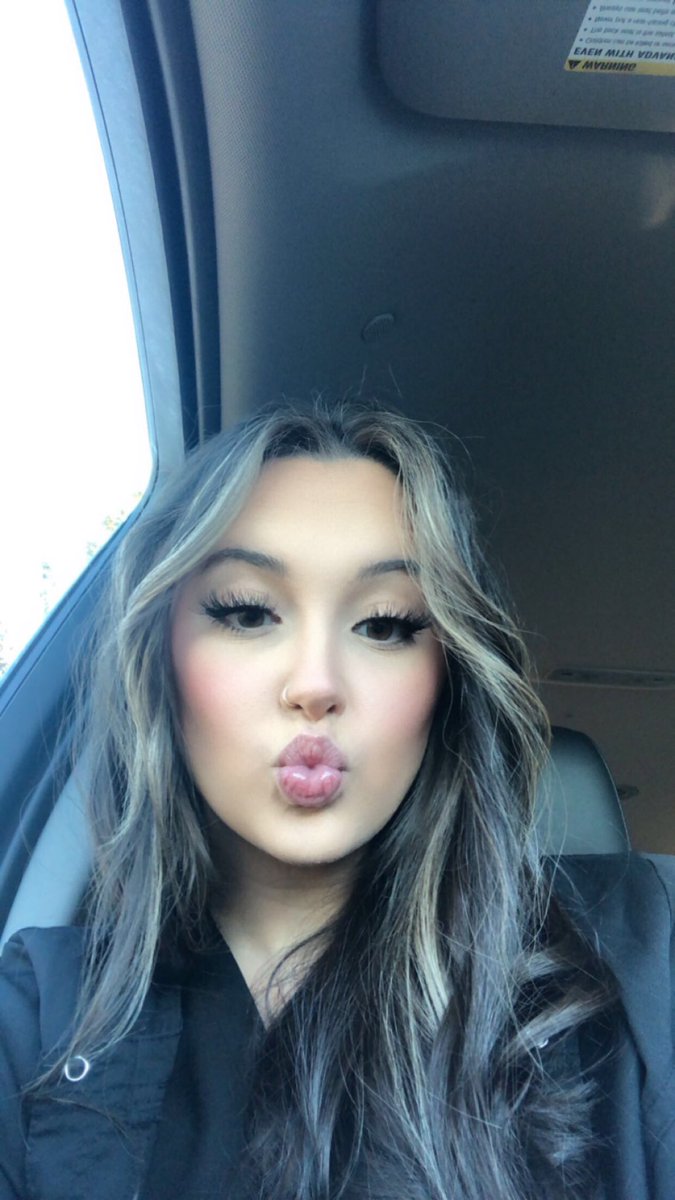 im_kelsi's tweet photo. 🖤🤎 https://t.co/hkY6KkH3DQ