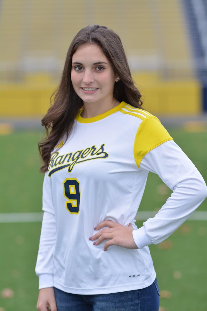 MichDeHond's tweet photo. Monroe County Division II Player of the year ⚽️ https://t.co/VAsBix9Tmm