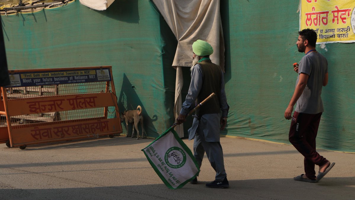 Akhbarwoul's tweet photo. Three Farm laws,against which farmers have been protesting for more than a year, to be repealed in winter session of parliament. I spoke to few farmer protestors who said that their fight against #MSP will continue. https://t.co/oWB5OApPXk