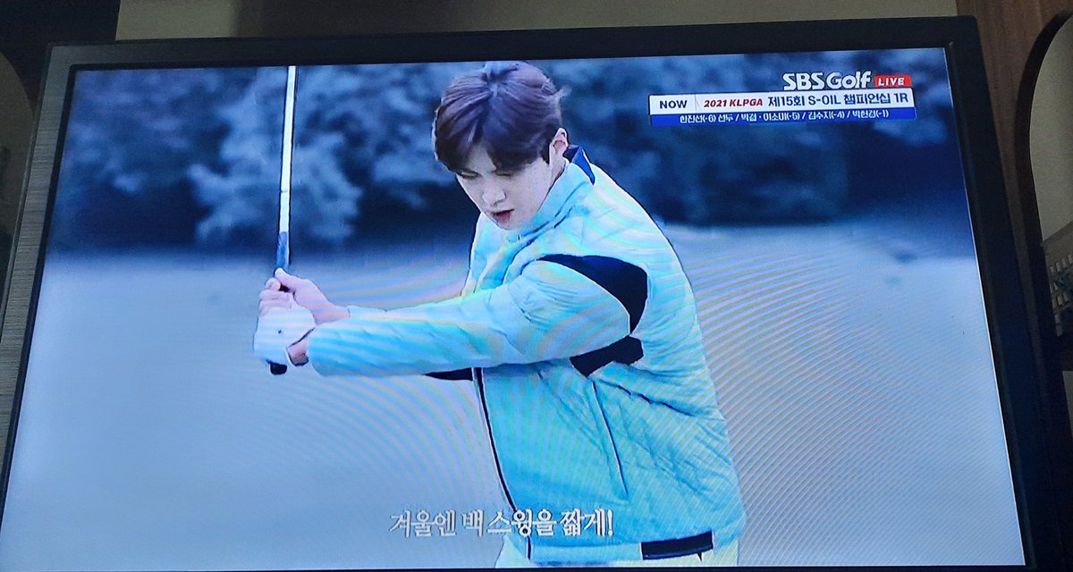 seonhoooo__'s tweet photo. I'm so happy for him 😭😭 he's back on national tv 🥺 #KimSeonHo https://t.co/A2jZAnmZ19