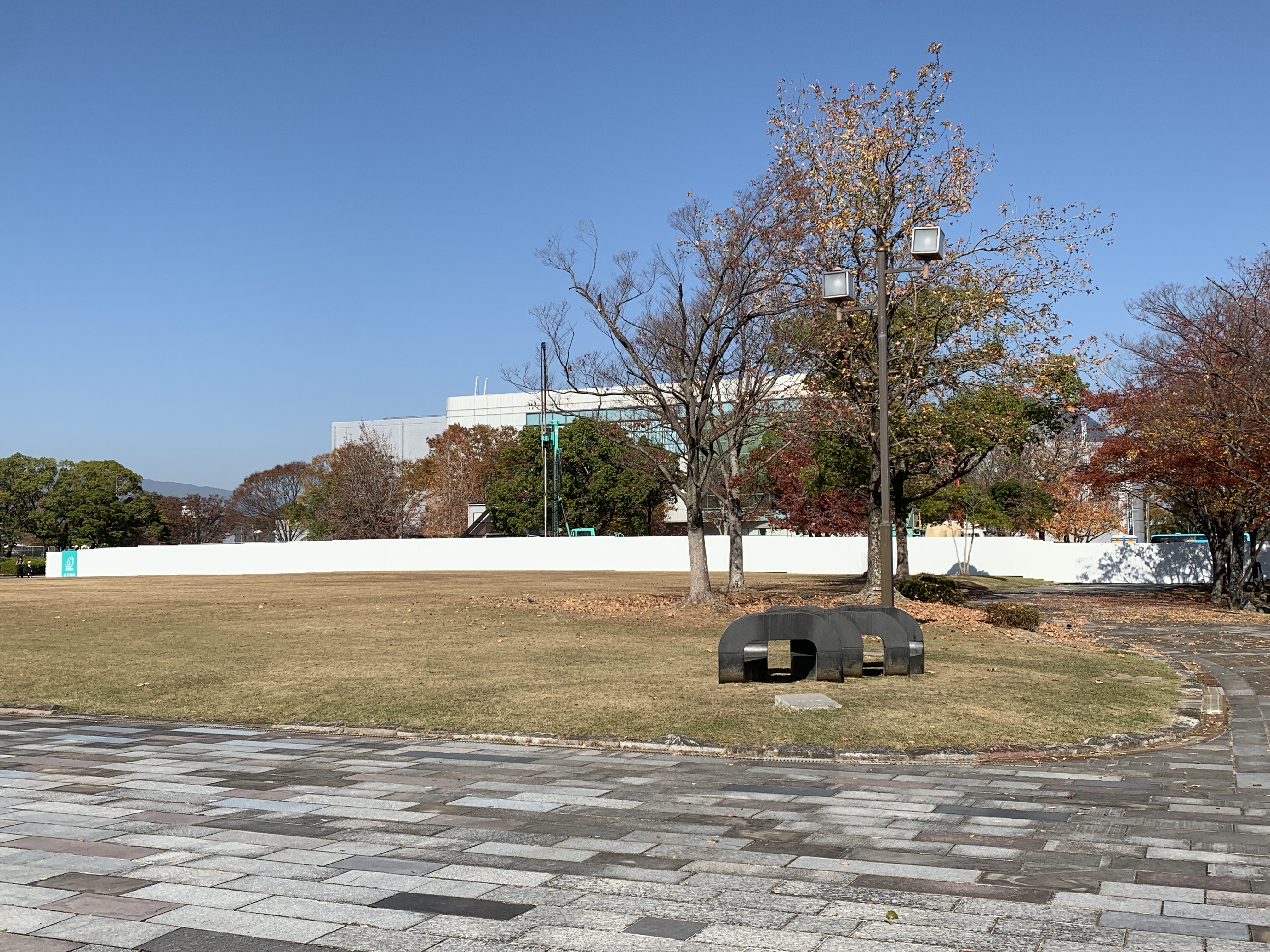 仮 久留米中央公園 グッドサイクルプロジェクト 久留米市中央公園グッドサイクルプロジェクト 工事が順調に進んでいます 周りには白のフェンスが設置されています 詳しくはこちらから T Co Rsez1rqy1k 福岡 久留米 Pfi 中央公園 Parkpfi