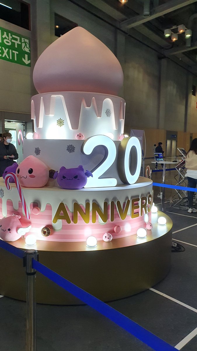 macaroncho's tweet photo. #라그나로크20주년 #그라비티지스타2021 https://t.co/mmOQ6uJMT7