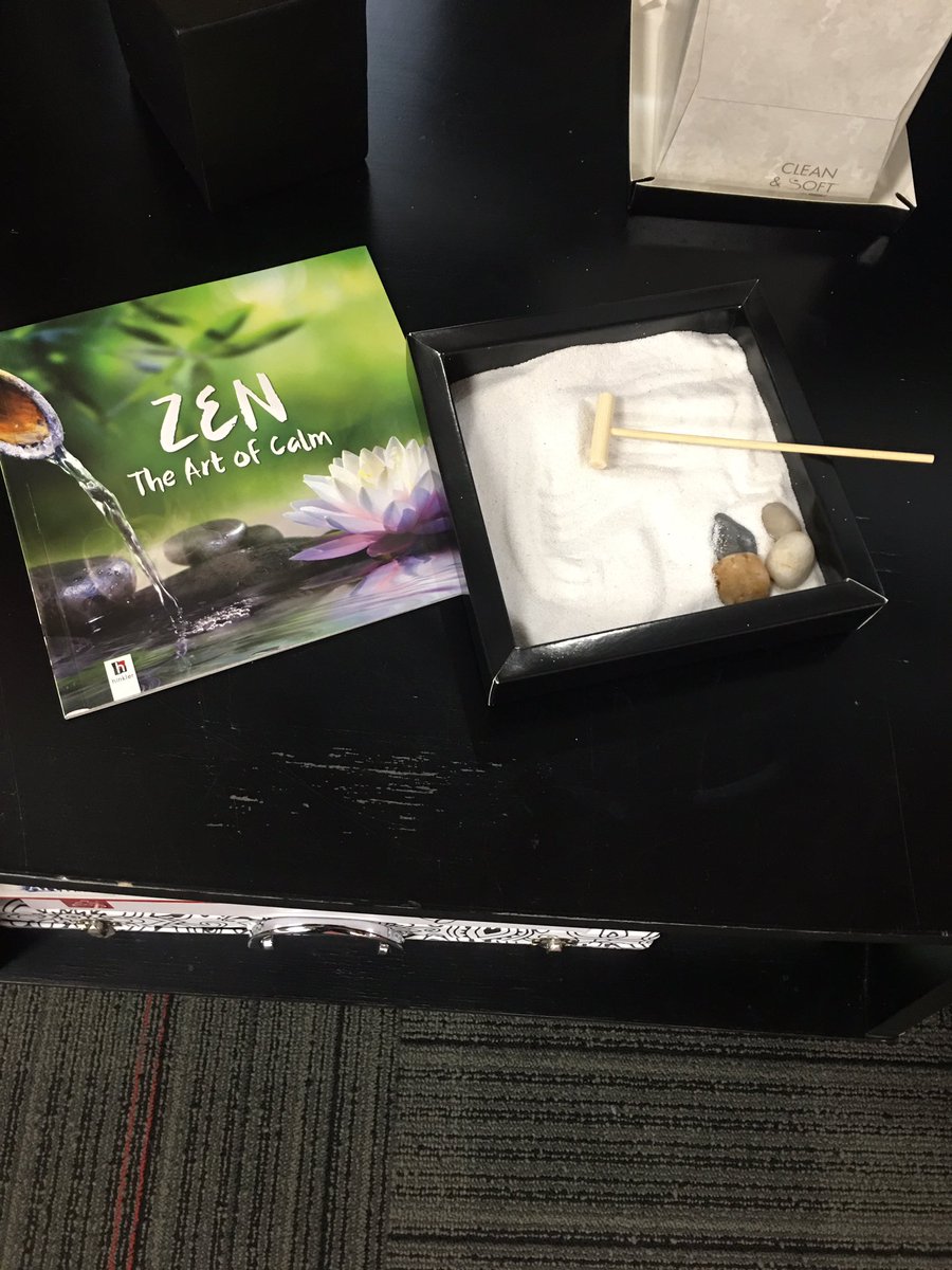 ehsBookBlast's tweet image. Our place of PEACE for our students. Mental health matters✌🏼 @etiwandalibrary @macwolfe @etiwandanews @sa_etiwanda @ehs_guidance