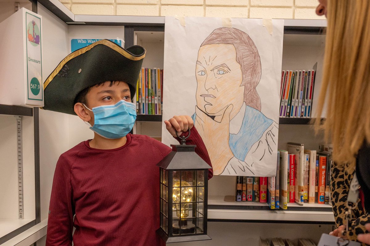 KleinISD's tweet photo. Important figures from the American Revolution filled the @Ehrhardtlibrary today! 🇺🇸 These 5th graders brought their learning to life - literally! - as they dressed up and wrote about famous people they have researched. Way to go Eagles!  🦅 @EhrhardtKISD https://t.co/sX6Ie1yCo6