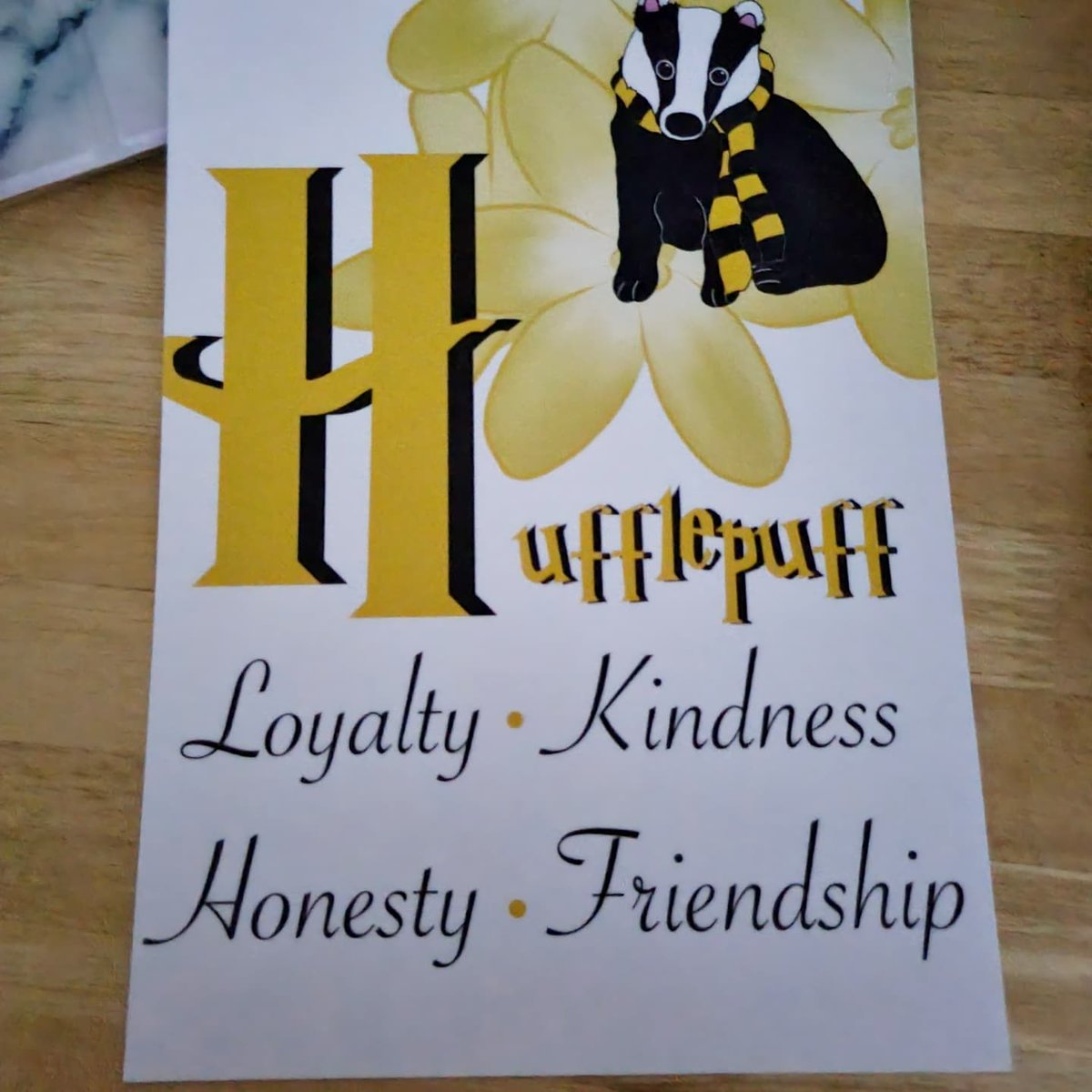 MortusBellus's tweet photo. Show your Hufflepuff pride with this print, available now in our Etsy shop! ⚡🤍 link in bio! #hufflepuff #HarryPotter #hogwarts #hogwartslegacy #etsyUK https://t.co/yAdddELAog