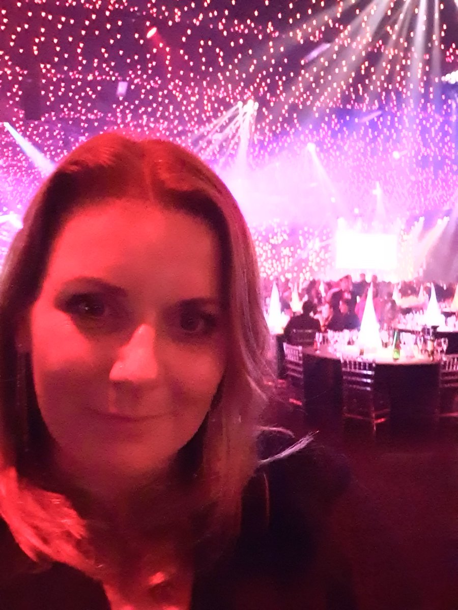 Anna Reed tweet media