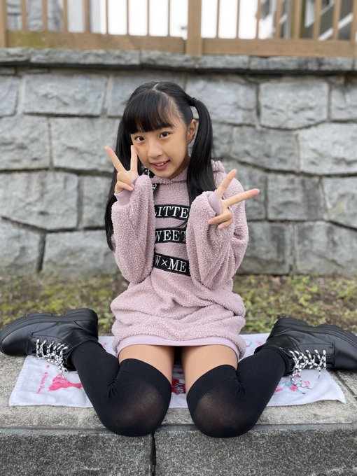 Twitterのコスプレ画像3