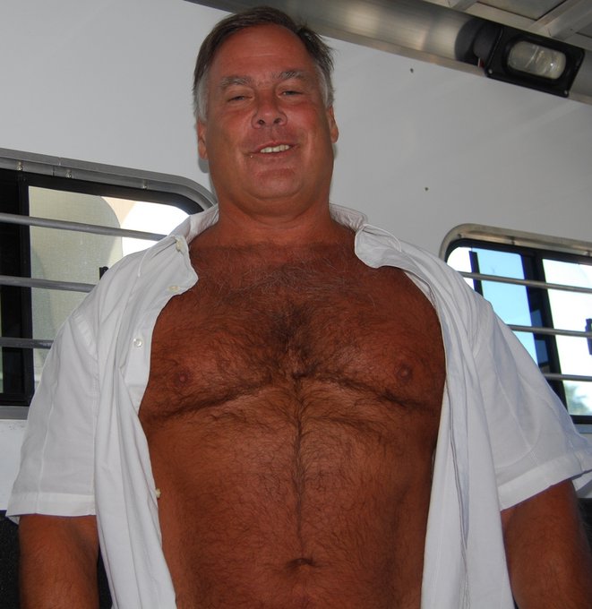 1 pic. Thick Muscledaddy Bear from https://t.co/uDvNgxouOP  ---   #thick #muscledaddy #bear #hairychest