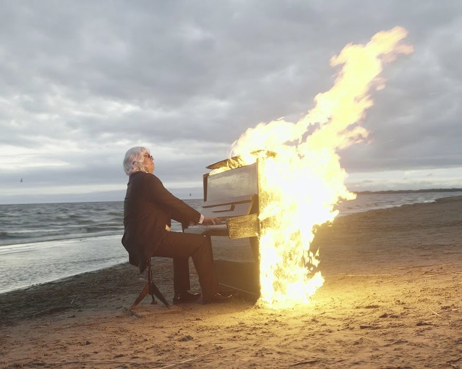 datbassjawn's tweet image. Charles Schulz: hey can you record something jazzy for my cartoon nothing fancy 

Vince Guaraldi on A Charlie Brown Christmas soundtrack: