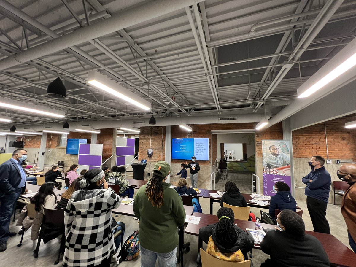 TReC_by_NGTI's tweet photo. NF youth presenting their business plans at the conclusion of the youth entrepreneurship program at TReC.
Make sure to support the kids at the Niagara Falls Makers Market on Nov. 27th! https://t.co/wFdn4Ofh0i