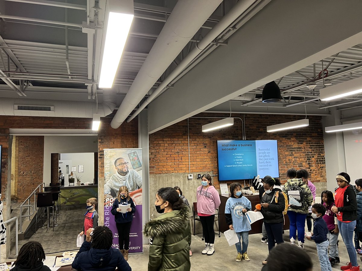 TReC_by_NGTI's tweet photo. NF youth presenting their business plans at the conclusion of the youth entrepreneurship program at TReC.
Make sure to support the kids at the Niagara Falls Makers Market on Nov. 27th! https://t.co/wFdn4Ofh0i