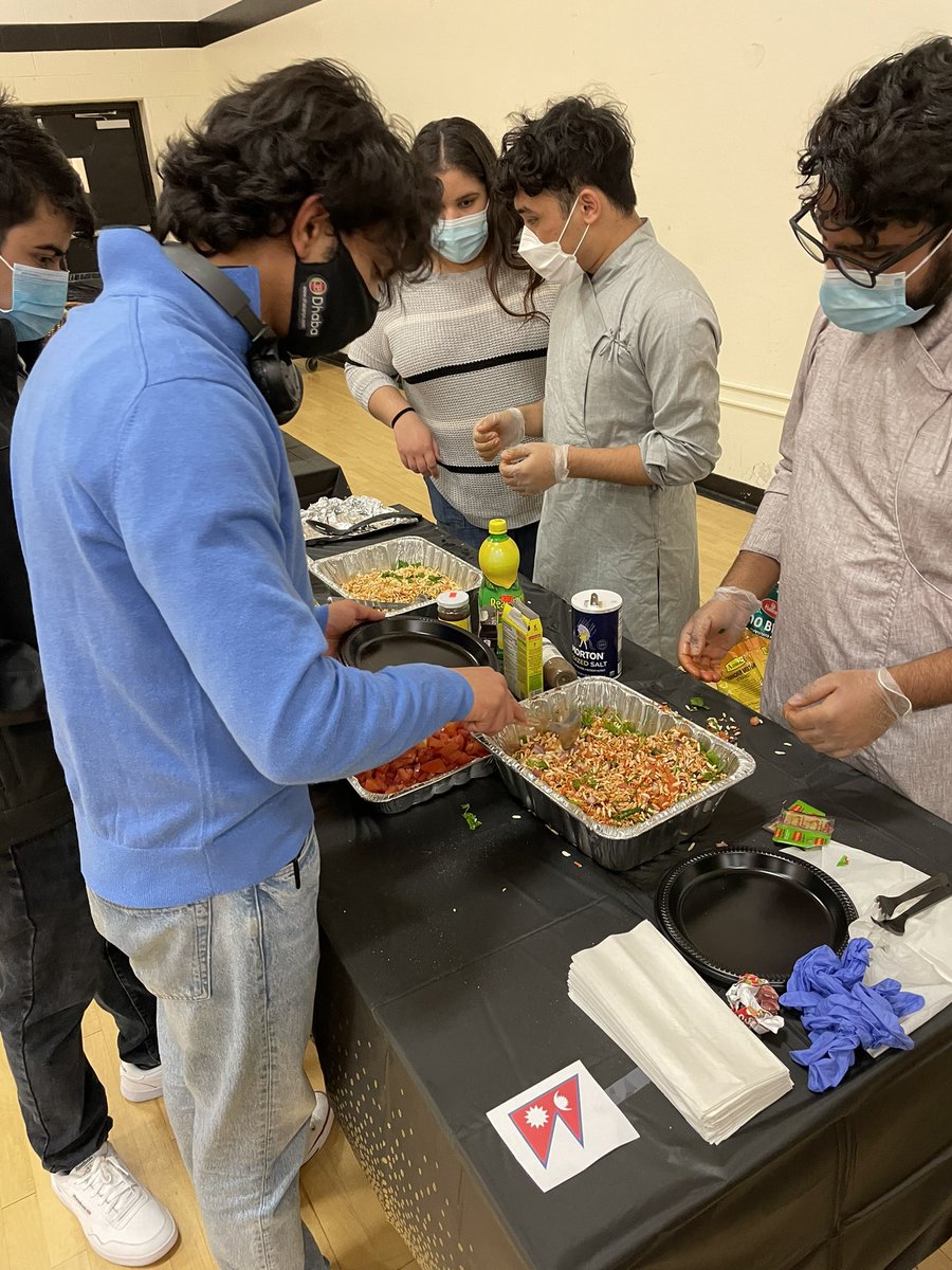 ProfessorU's tweet photo. Dined on food from Nepal, Turkey, India, Peru, England, France, Hungary, Philippines, Ireland and Ethiopia tonight. And that was before the music and dancing! https://t.co/NVsNFXWmwY