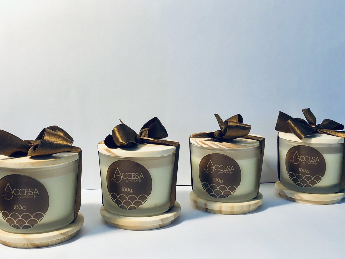 accesavelas's tweet photo. Estamos tendo muitos pedidos de velas accesa  para presentear “AMIGO SECRETO” 😍
.
.
.
Já começaram as celebrações de fim de ano!

Presenteie com amor,
Presenteie com a c c e s a 🤎 https://t.co/N4fDysijbL