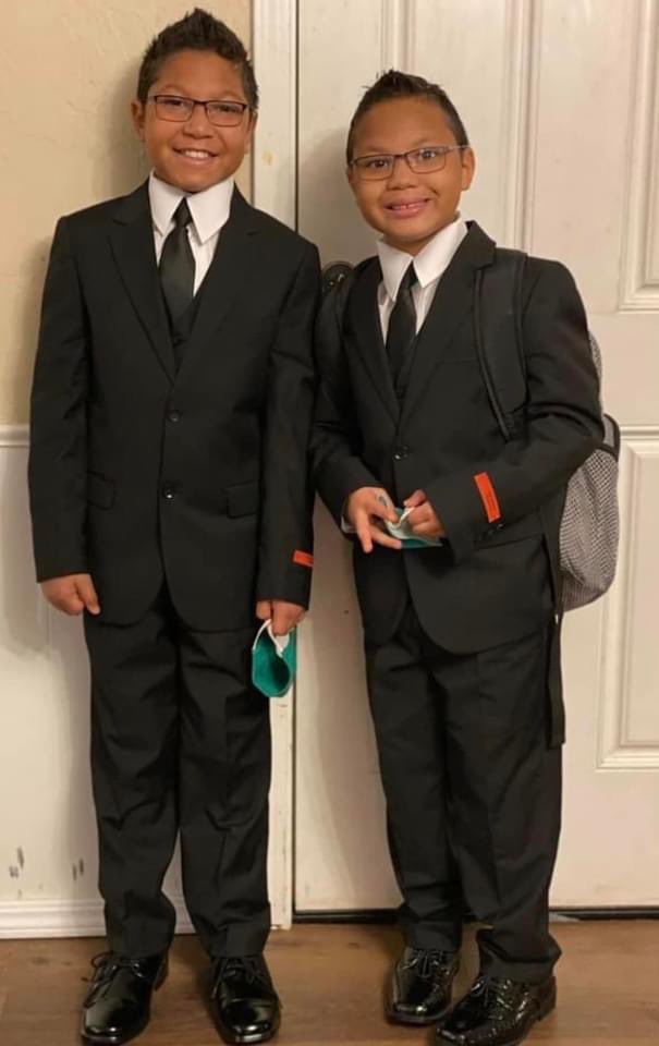 LawtonPS's tweet photo. Our #EES G2 crew Dressed for Success today! One student said he “got compliments all day long.” Another said he “felt like a grown-up”. Thank you to all the families who supported their young men by letting them dress for success today! #LPSNextLevel #LawtonPS #oklaed #WeAreLPS https://t.co/Aa6ii1MgYP