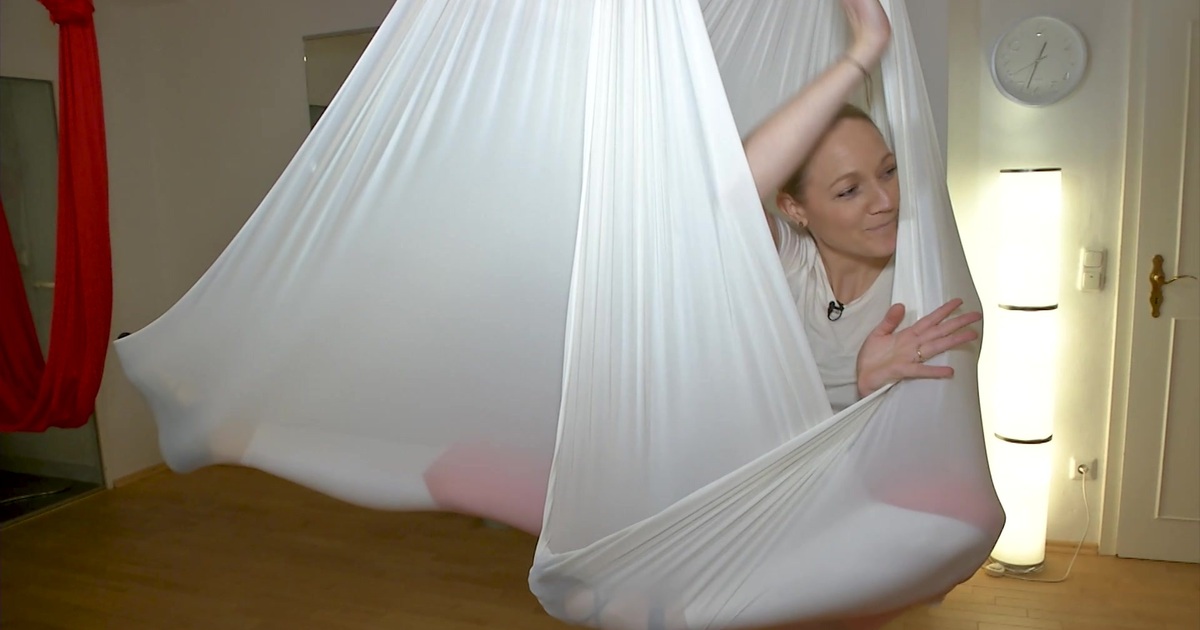 Presse:  Entspannung für Kopf und Körper: Intuitives Malen und Aerial Yoga - münchen.tv dlvr.it/SCn3KD