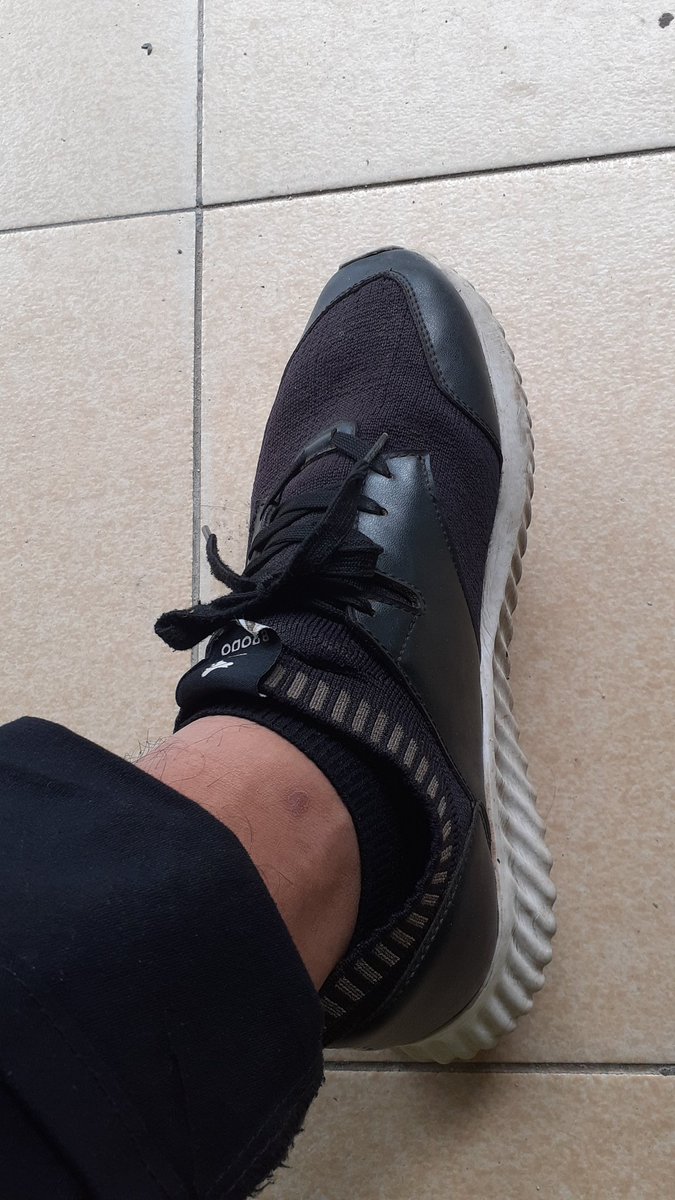 Tolong brodo produksi lagi spatu ini. Paling nyaman sedunia yg fana <a href="/brodofootwear/">www.bro.do</a>