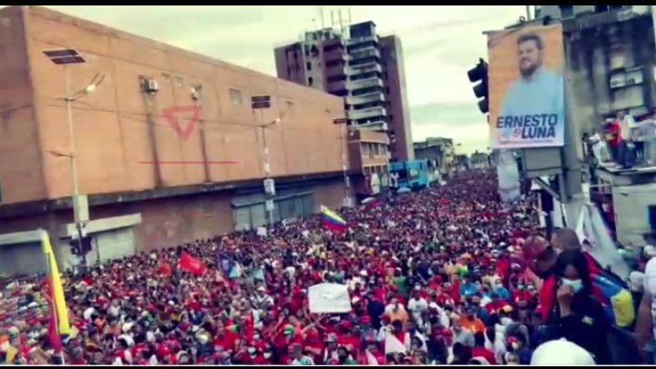 💖Made79💖🇻🇪#TropaDeLaSalud (@magdelin79) on Twitter photo 🚩Gloria al Bravo Pueblo de Monagas CARAJO..!!
Aquí Gana es La REVOLUCIÓN BOLIVARIANA 👊🏼🇻🇪❤️
@ErnestoPSUV_ Gobernador
@ANAFUENTES_PSUV Alcaldesa del Municipio Maturín.
#VenezuelaTieneConQué
#MonagasTieneConQué
#MaturínTieneConQué
<a href="/dcabellor/">Diosdado Cabello R</a> 🚩Gloria al Bravo Pueblo de Monagas CARAJO..!!
Aquí Gana es La REVOLUCIÓN BOLIVARIANA 👊🏼🇻🇪❤️
@ErnestoPSUV_ Gobernador
@ANAFUENTES_PSUV Alcaldesa del Municipio Maturín.
#VenezuelaTieneConQué
#MonagasTieneConQué
#MaturínTieneConQué
<a href="/dcabellor/">Diosdado Cabello R</a>