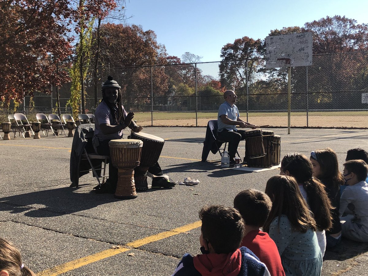 purteaching's tweet image. So much fun at our outdoor assembly today! @ParkPrideNB