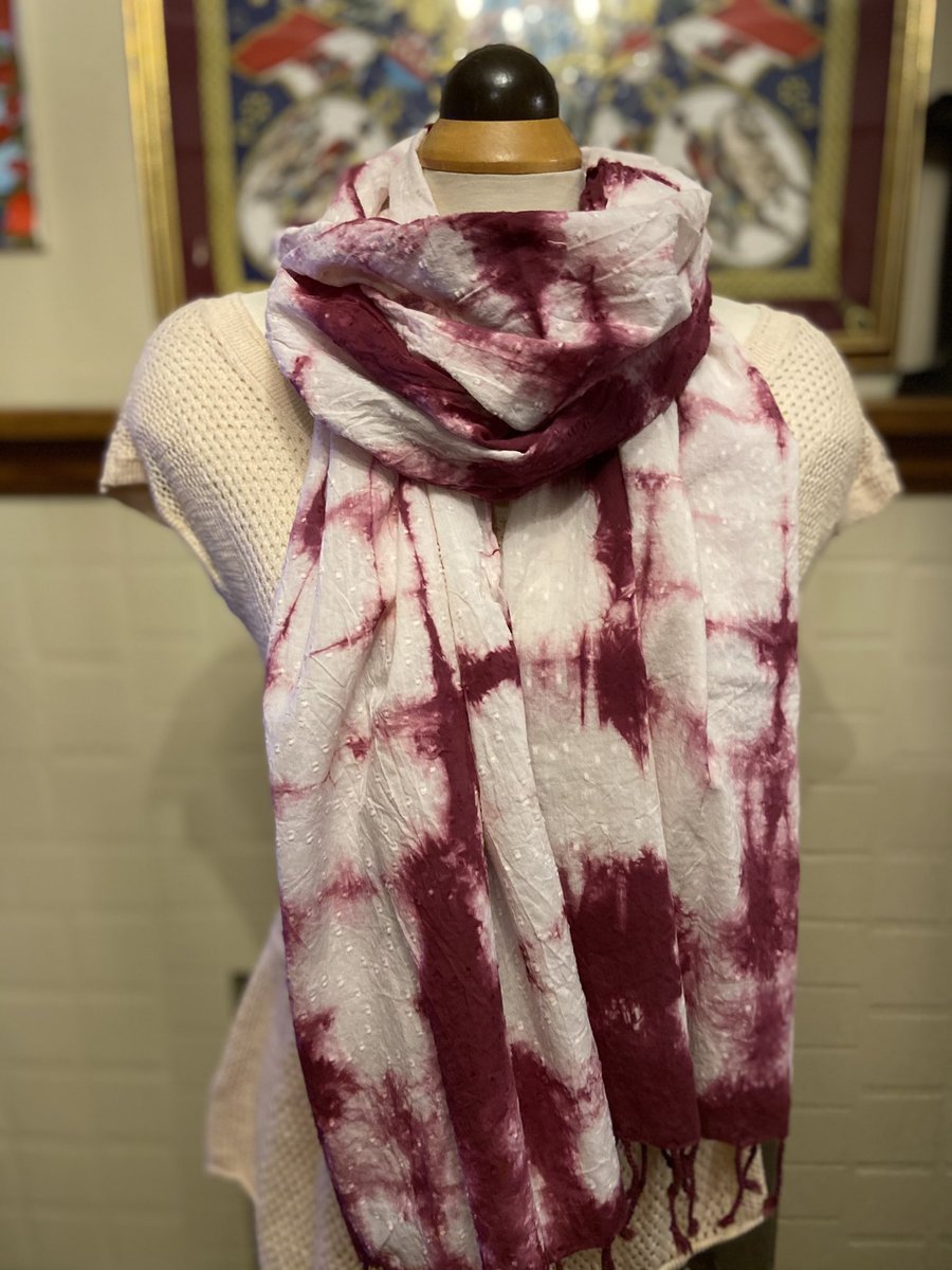 Naturally dyed (with lac) organic scarf