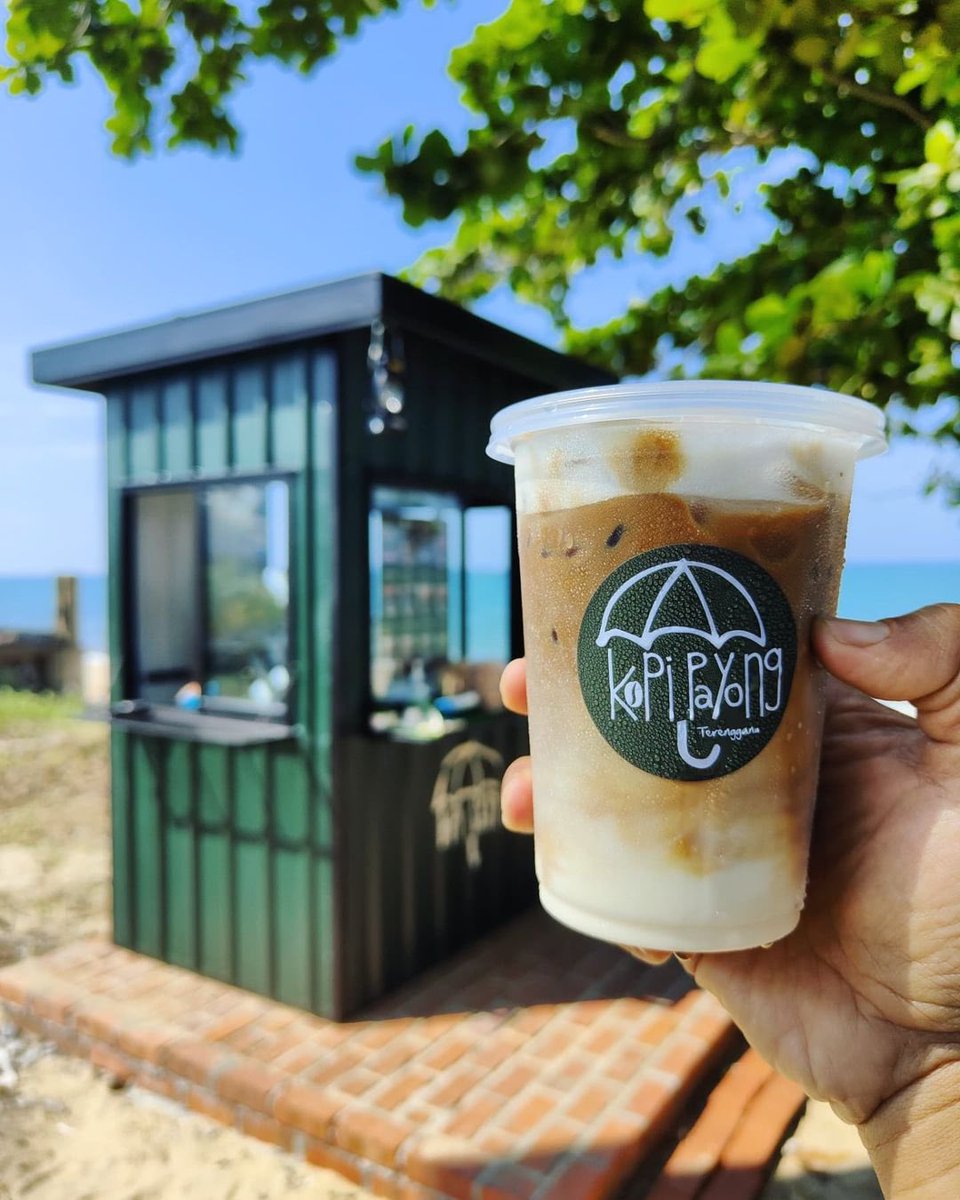 eXplorasa's tweet photo. Tiada Saat yang lebih indah daripada menikmati secangkir kopi ditemani pemandangan yg menakjubkan.

📌 Kopi Payung, Batu Rakit, Terengganu

ℹ️ @ayuhtravel https://t.co/KN1vVnQGsr